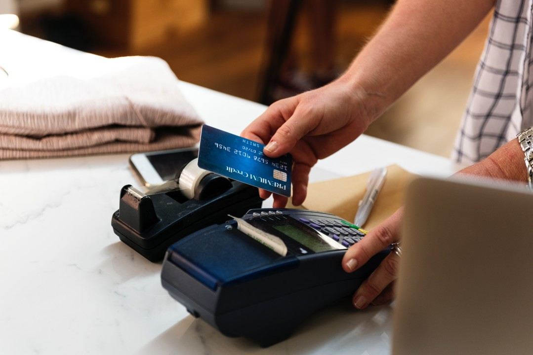 The 20 biggest advantages of using a credit card